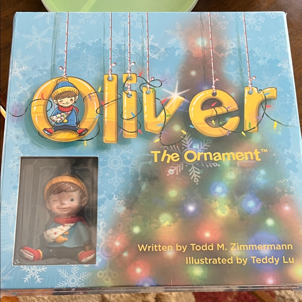 Oliver The Ornament Kids Book & Ornament - Blue